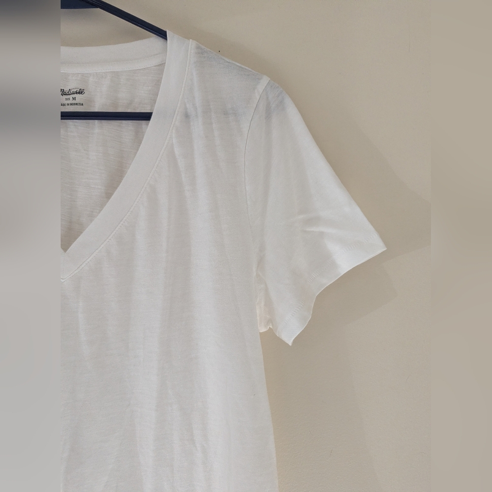 Madewell Women's Whisper Cotton V-Neck Tee White NEW MB722 Casual Layering Top - Picture 3 of 8